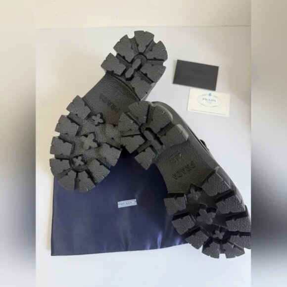 Prada Monolith leather Loafers - Picture 7 of 8